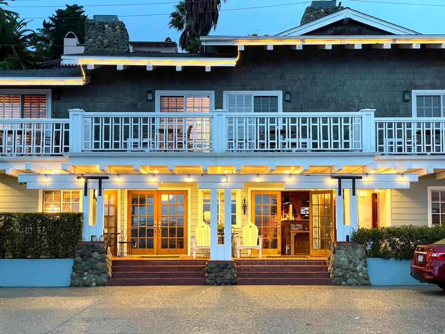 סאמרלנד Inn On Summerhill מראה חיצוני תמונה